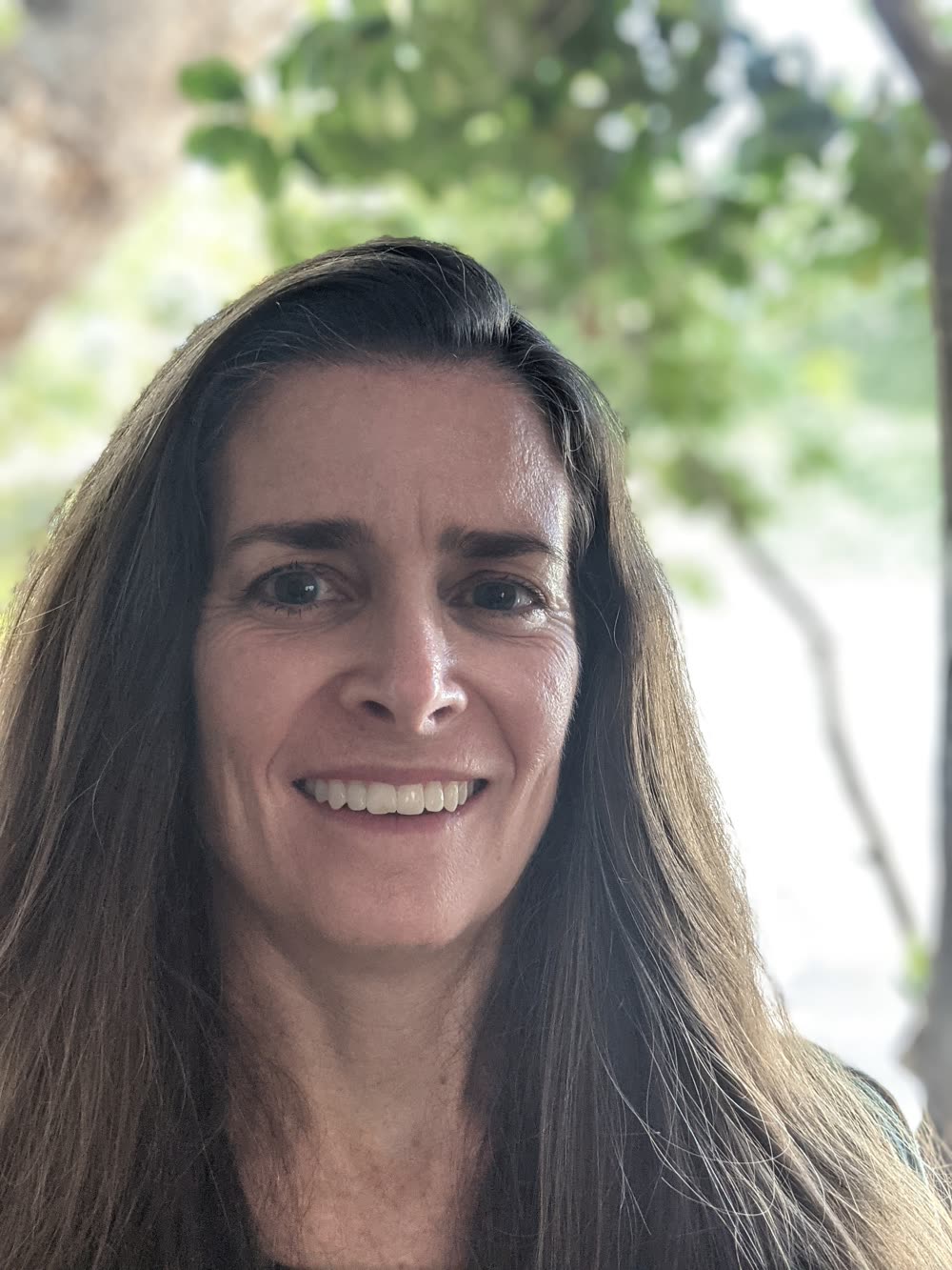Portrait of Jennifer Gold, Licensed Marriage & Family Therapist